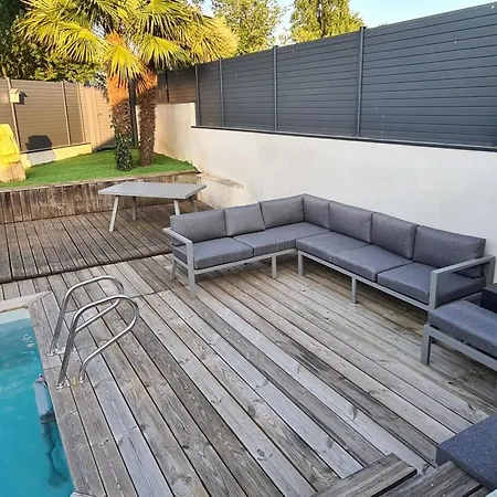 Maison Hellfest Avec Piscine 16 Couchages